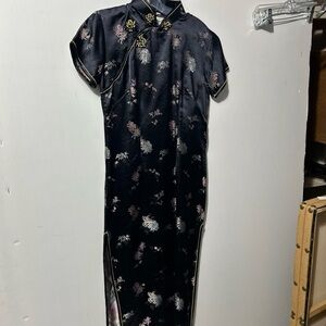 Elegant Black Floral Cheongsam